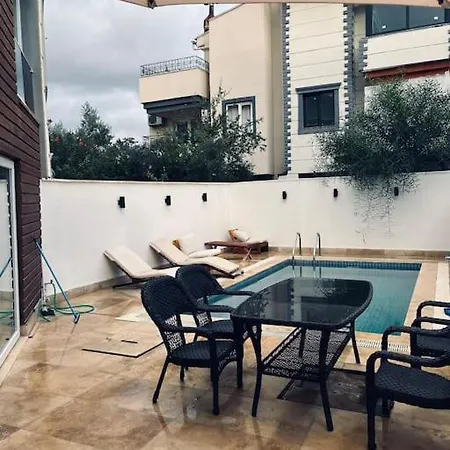 Grey 3+1 Private Pool *